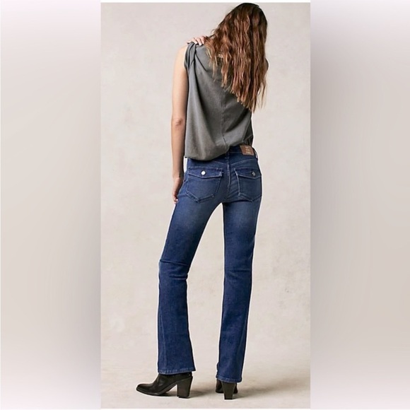 We The Free - Varsity Blues Mid-Rise Slim Boot Cut Flare Jeans Size 24 Western - Picture 2 of 16